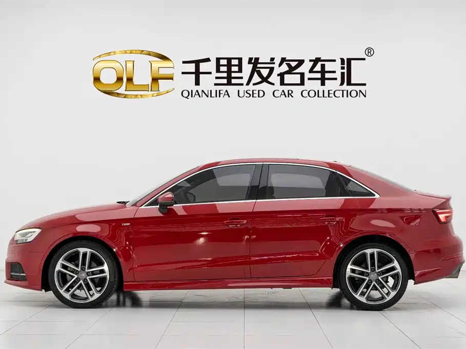 Audi A3 2018 30th Anniversary Limousine 35 TFSI Sport фото 7
