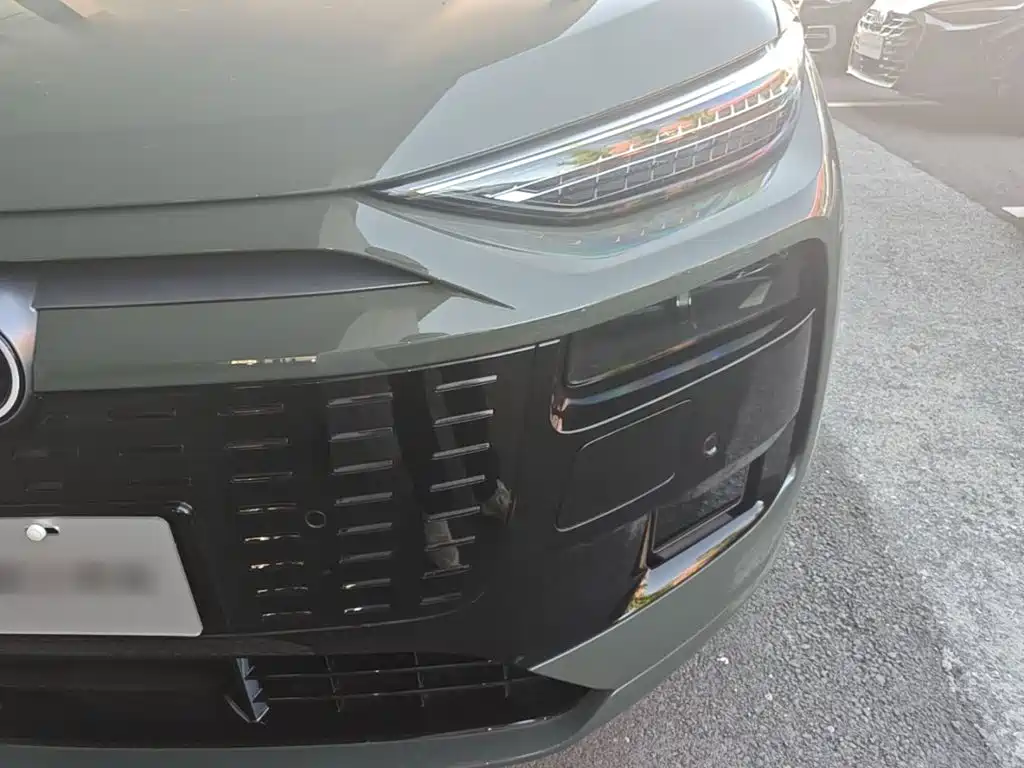 Audi Q6L e-tron 2026 2025 Model Pioneer Edition