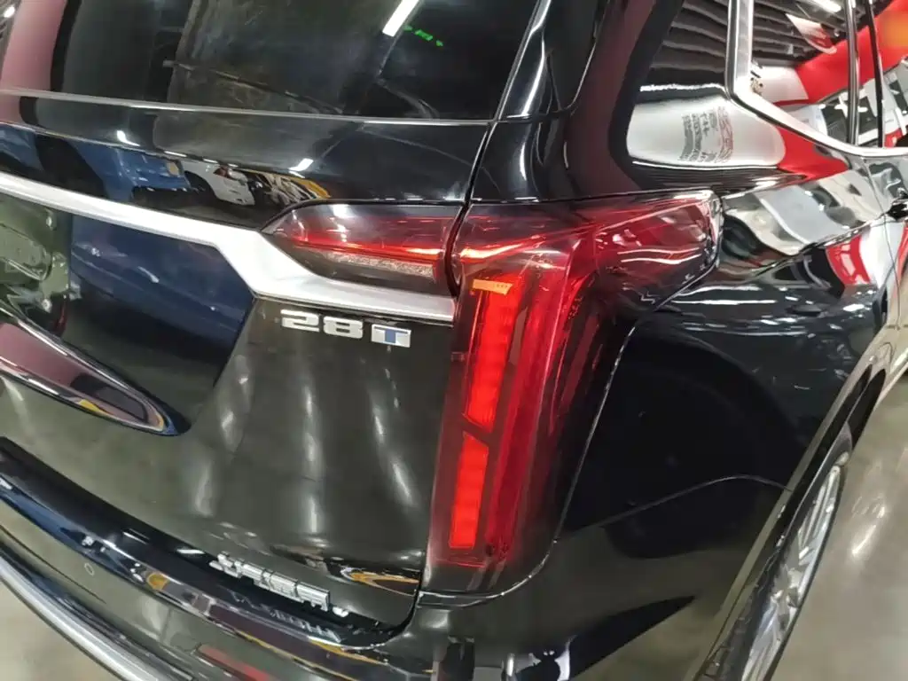 Cadillac XT6 2023 2022 2.0T 6-Seater 4WD Luxury Edition
