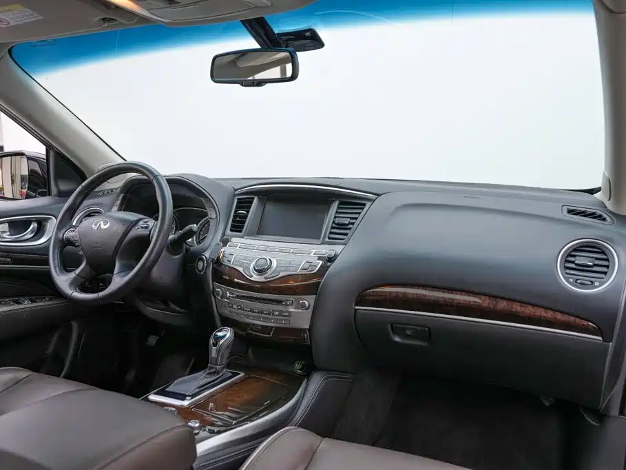 Photo 8 - Infiniti QX60 (Import)