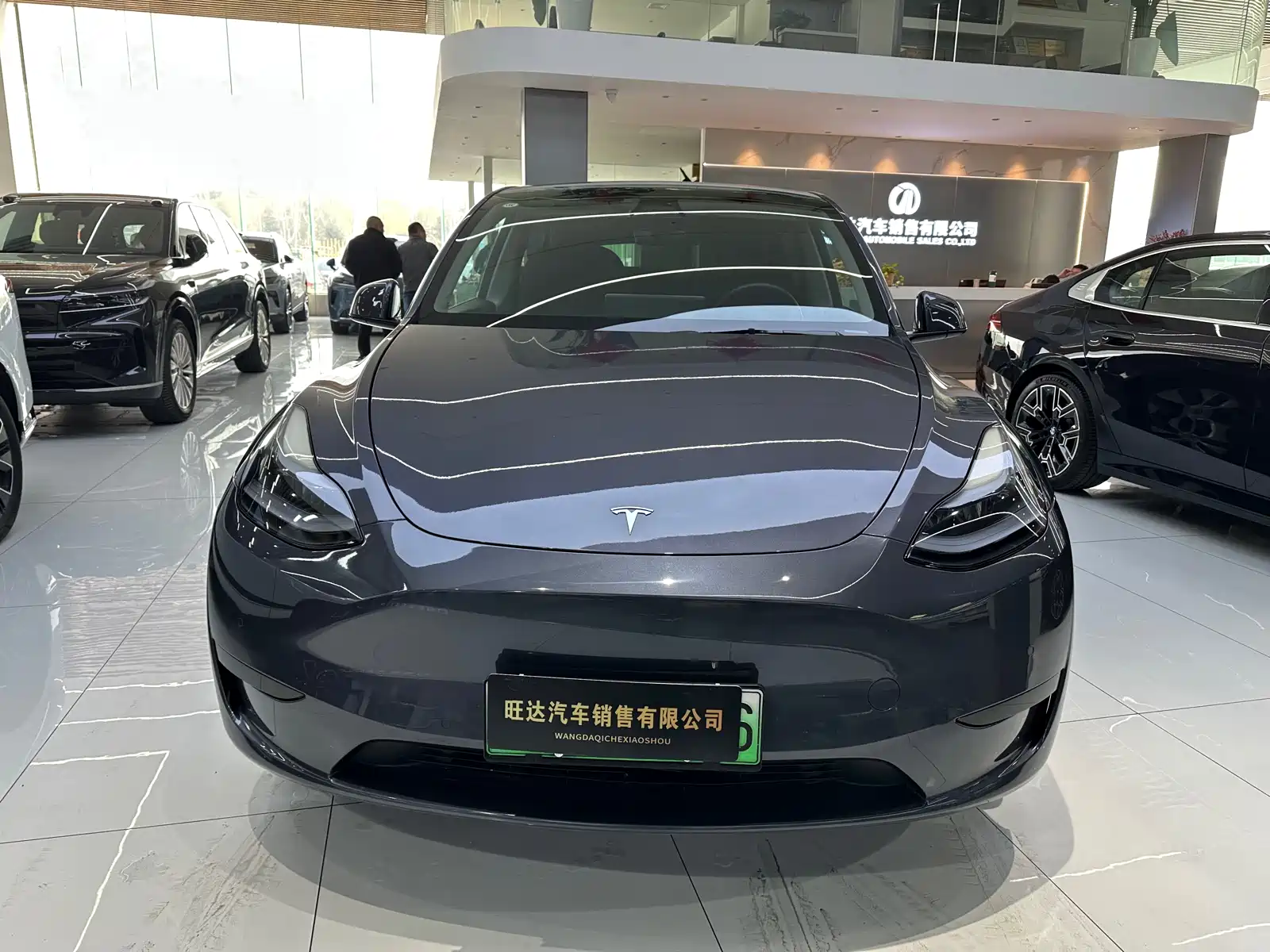 Фото 2 - Tesla Model Y