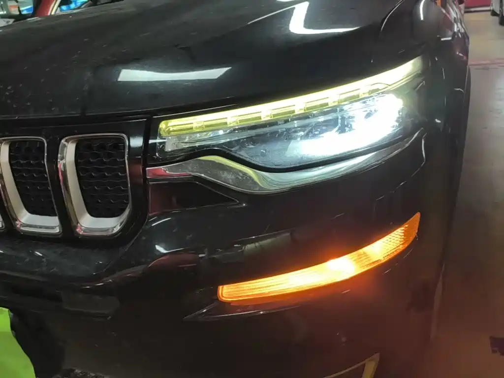 Jeep Grand Commander 2020 2018 2.0T 4WD Ultimate Edition (China VI)