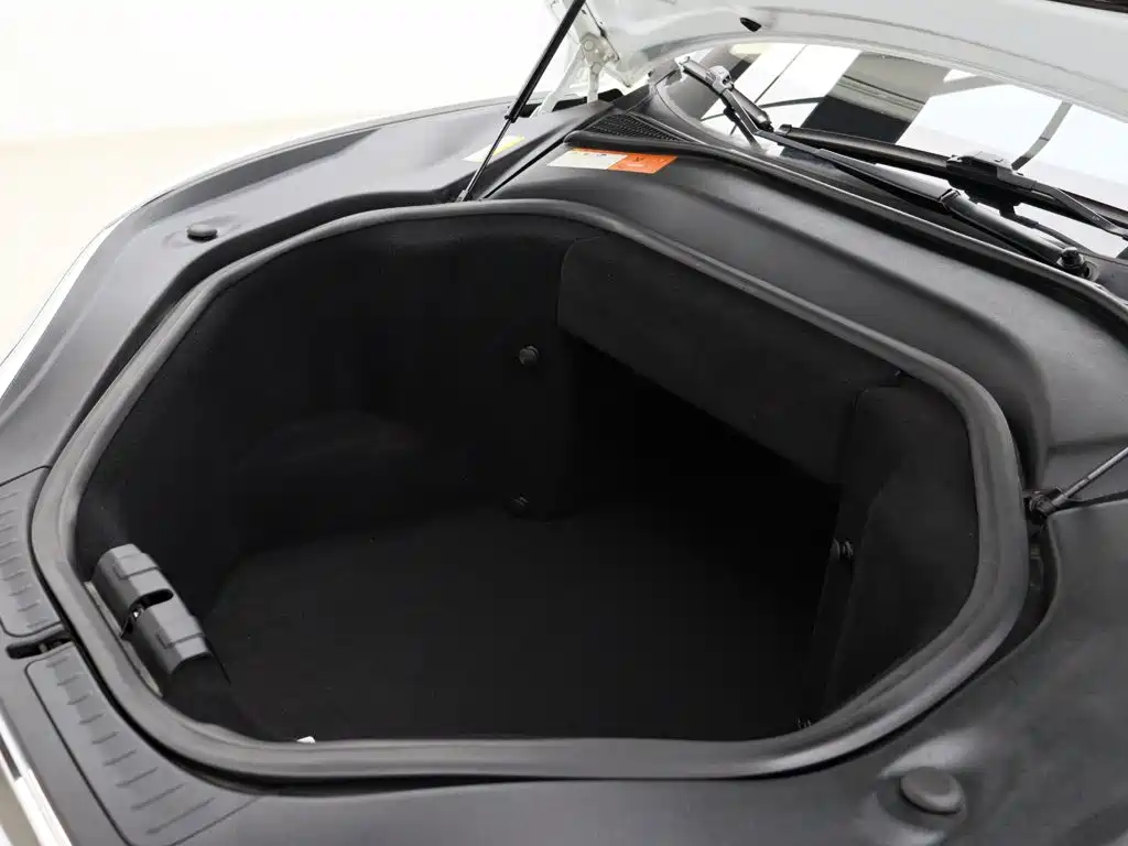 Tesla Model S 2015 2014 Model S P85