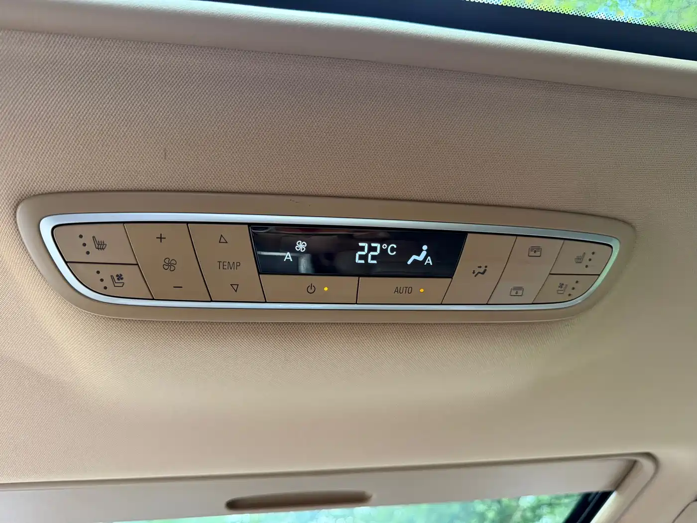 Фото 12 - Buick GL8