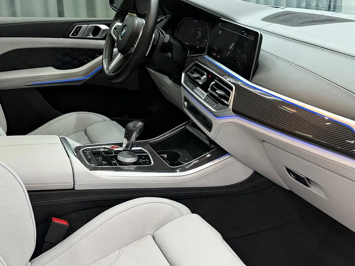 BMW X5M