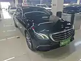 Фото 4 - Mercedes-Benz E-Class