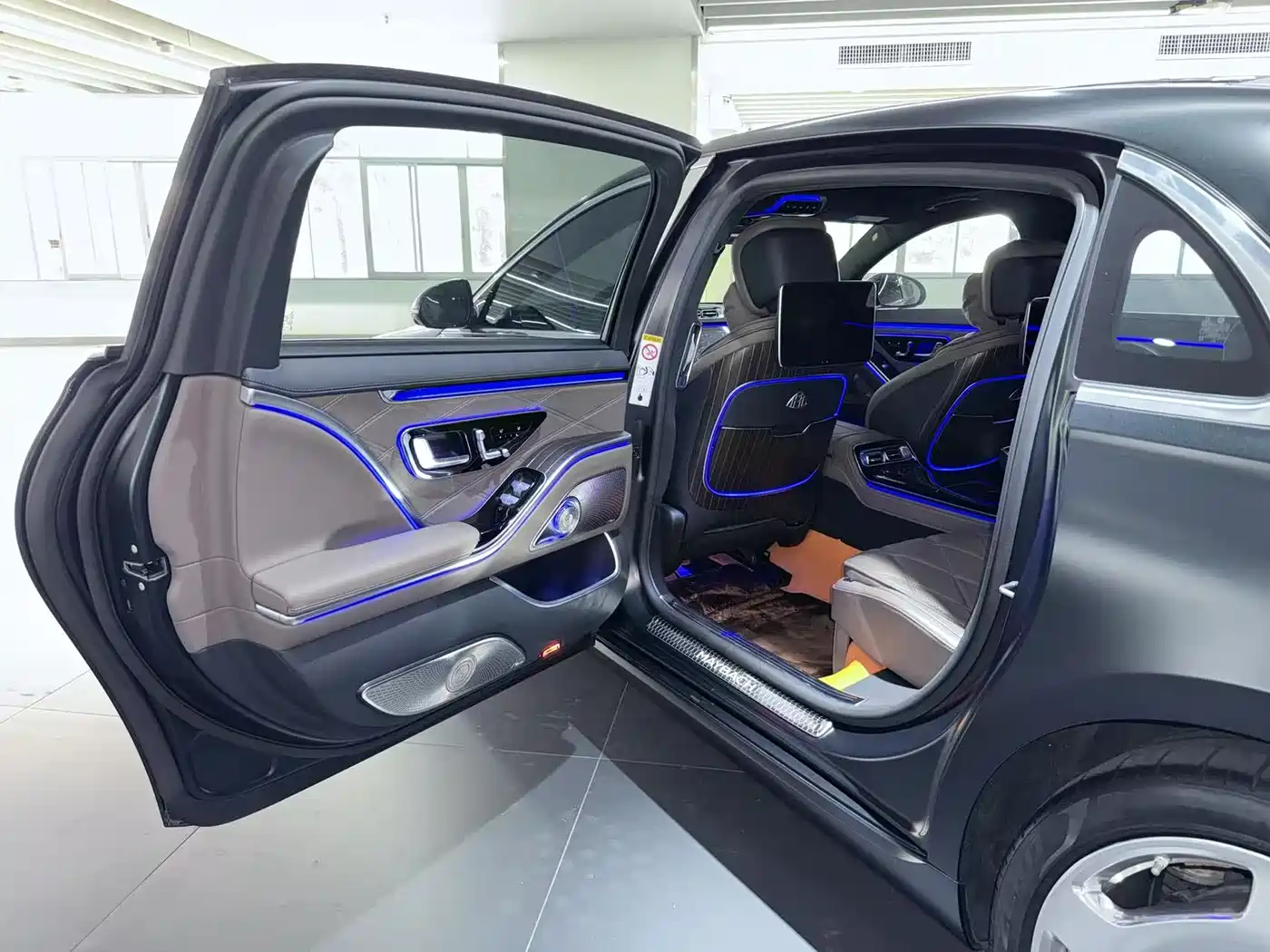 MERCEDES-BENZ MAYBACH S CLASS