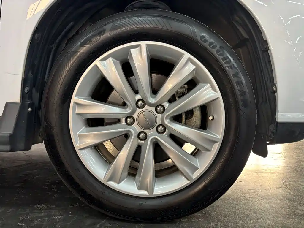 Фото 16 - Haval H2