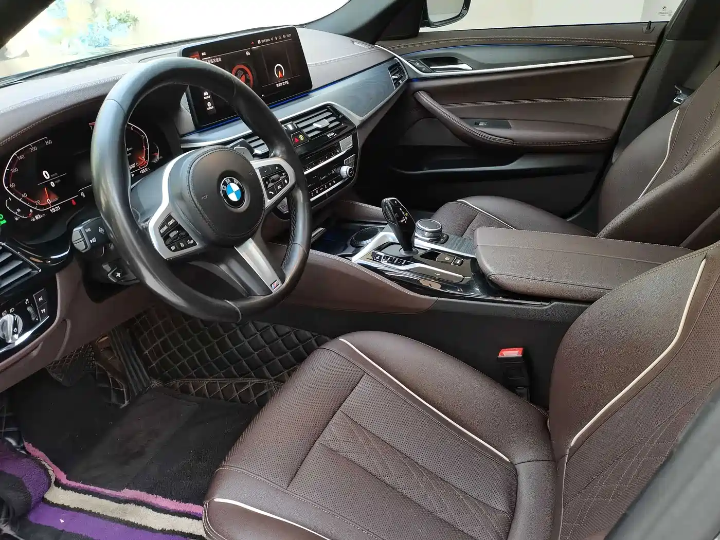 Фото 16 - BMW 5 Series