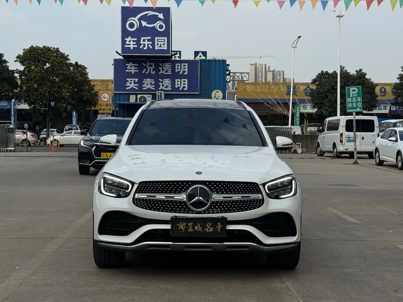 Mercedes-Benz GLC 2022 GLC 300 L 4MATIC Dynamic Collector's Edition фото 3
