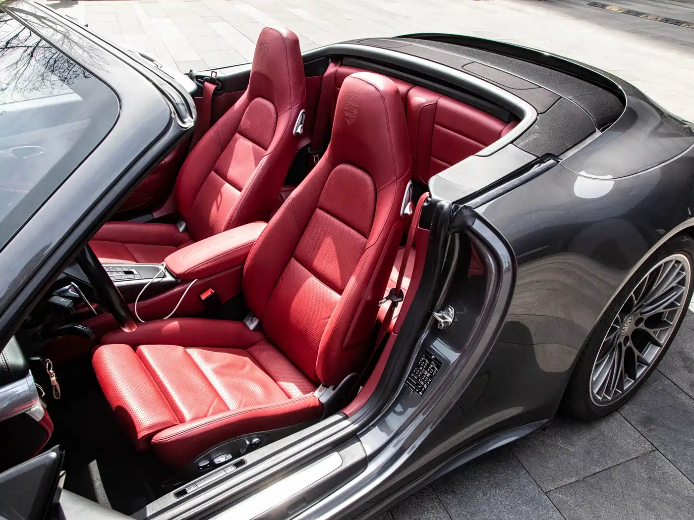 Porsche 911 2016 Carrera 4S Cabriolet 3.0T фото 14