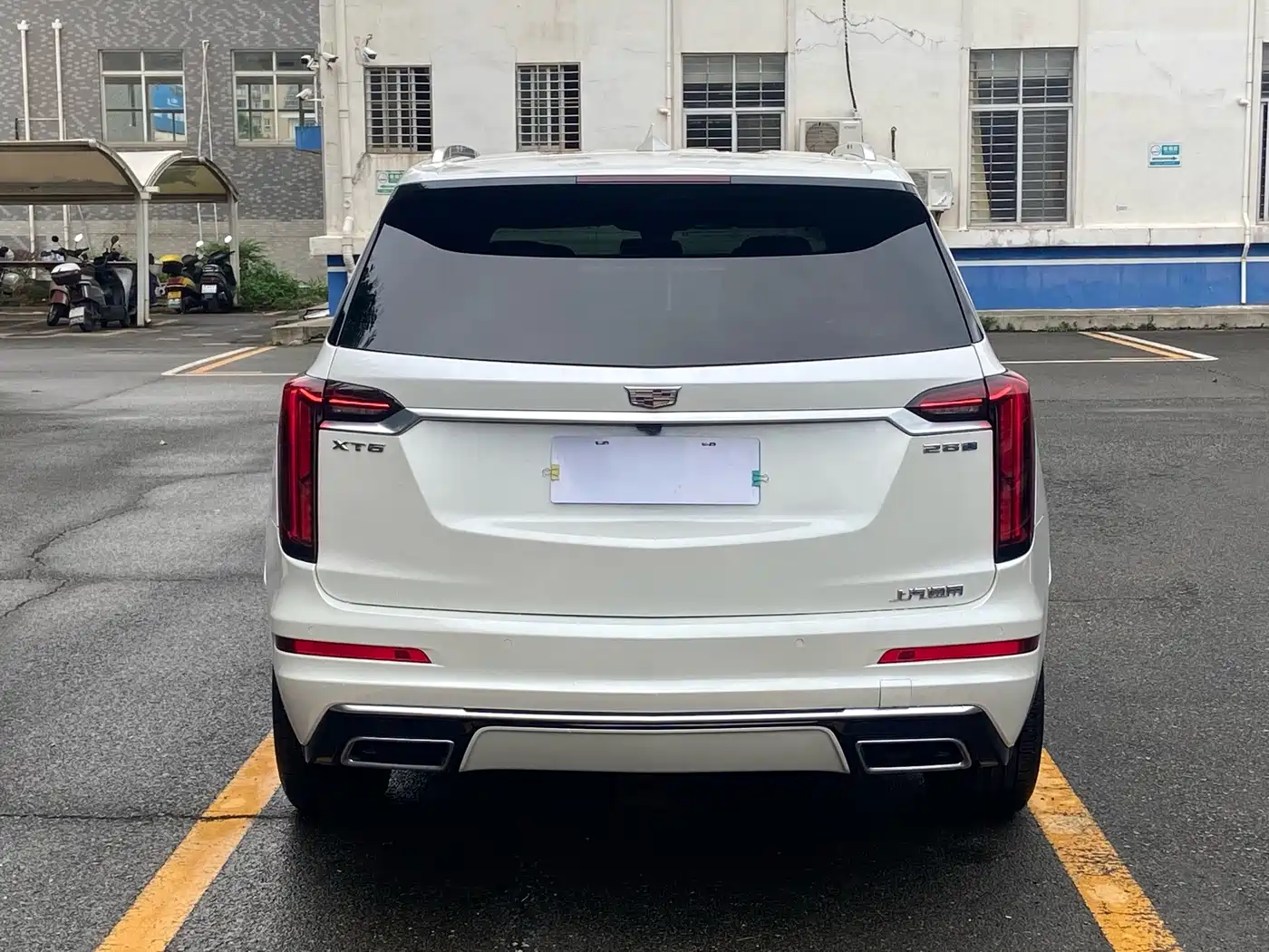 2024 Cadillac XT6