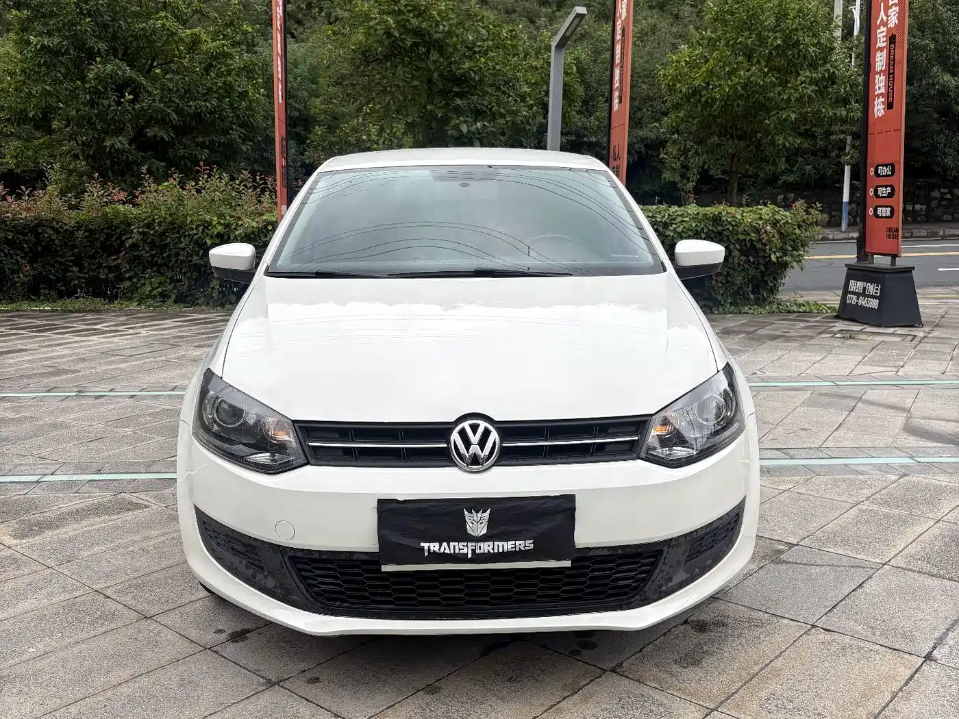 Volkswagen Polo 2014 2013 1.4L Manual Trend Edition
