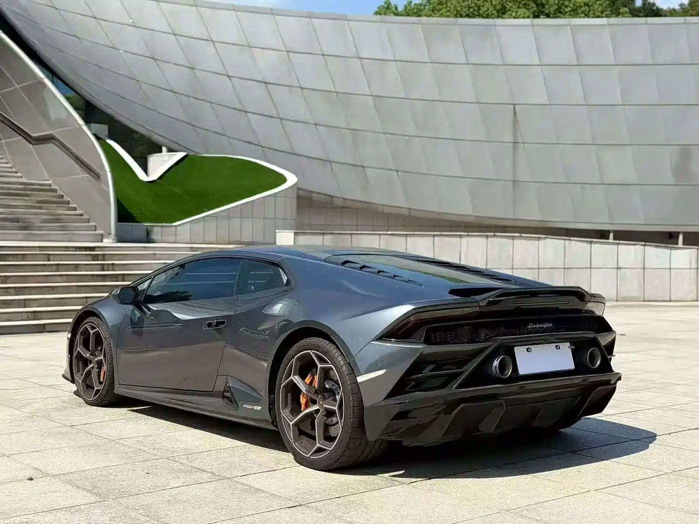 LAMBORGHINI HURACÁN