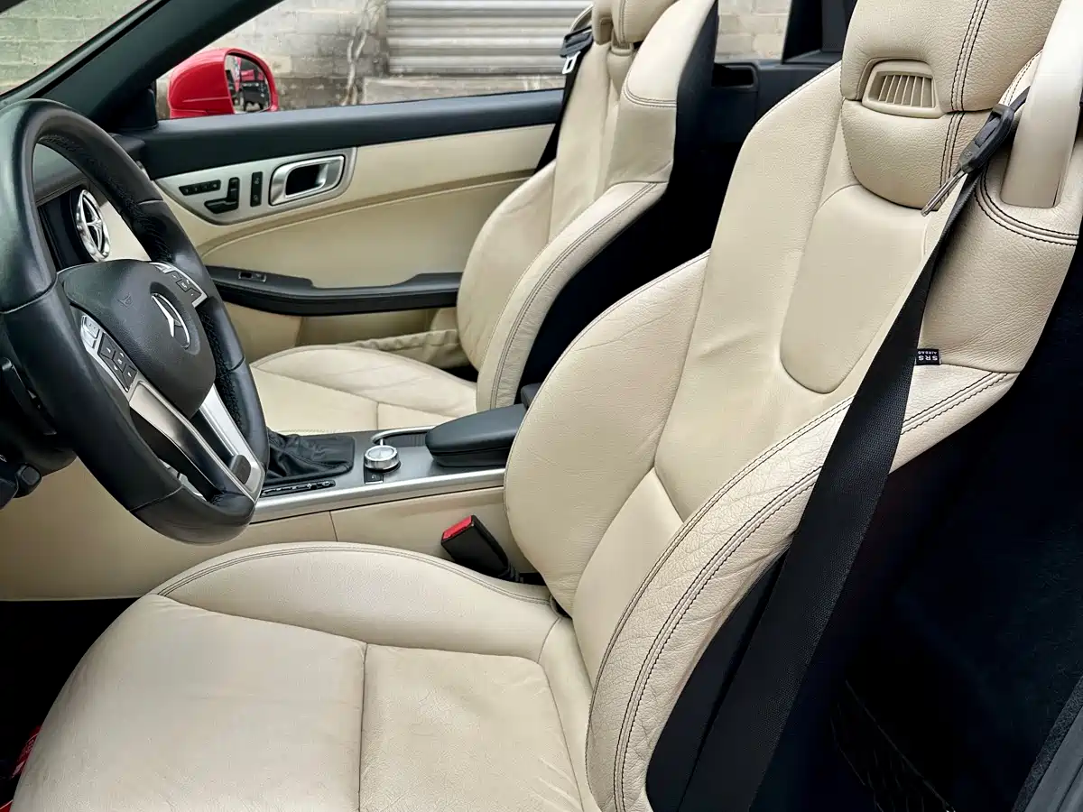 Mercedes-Benz SLK-Class 2011 SLK 200 Fashion фото 16