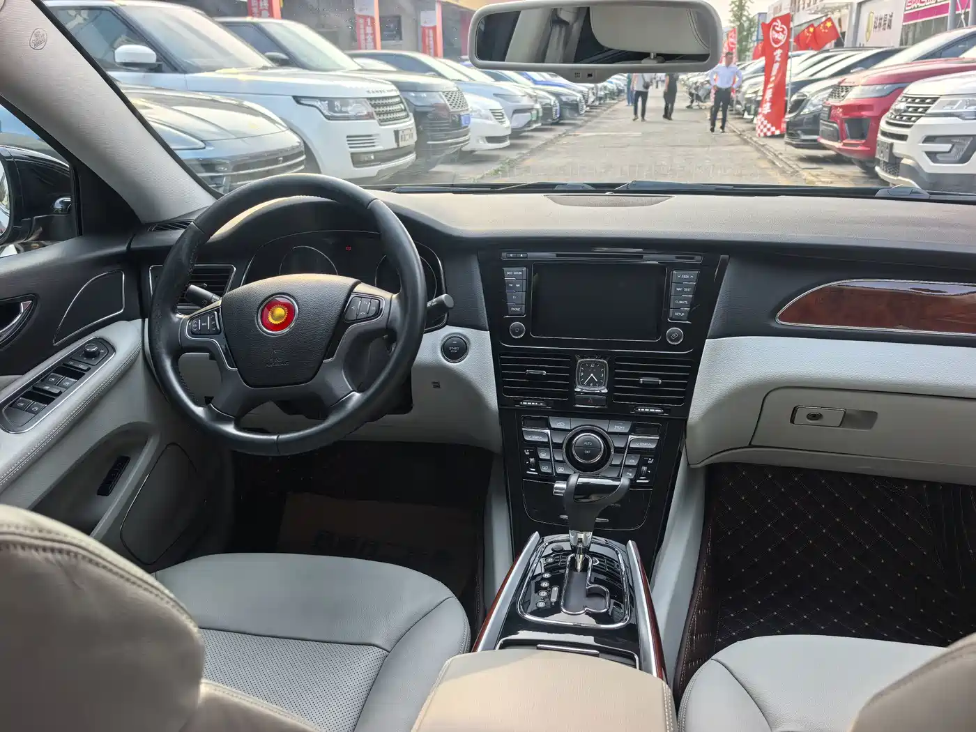 Hongqi H7 2016 2015 2.0T Premium