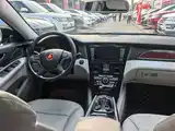 Фото 10 - Hongqi H7