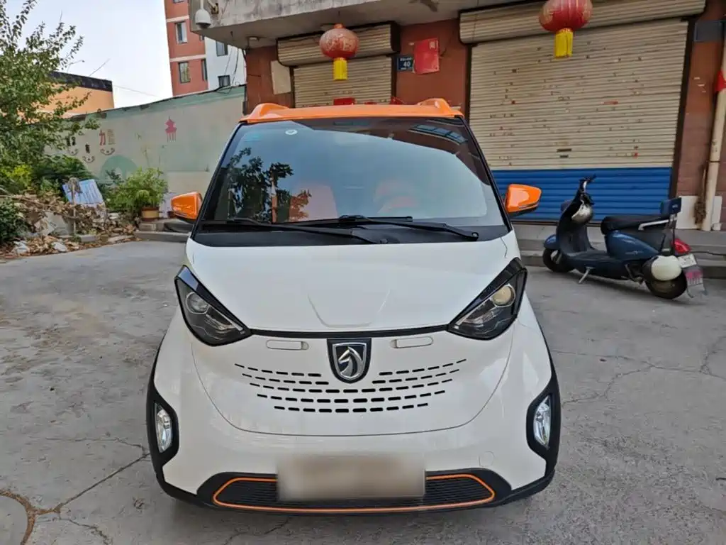 Фото 3 - Baojun E100