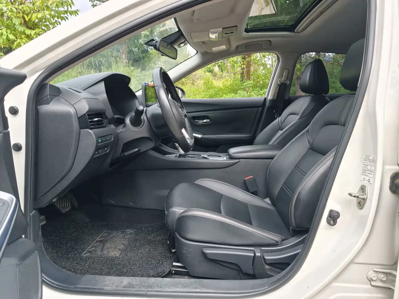 Nissan SYLPHY, миниатюра 8