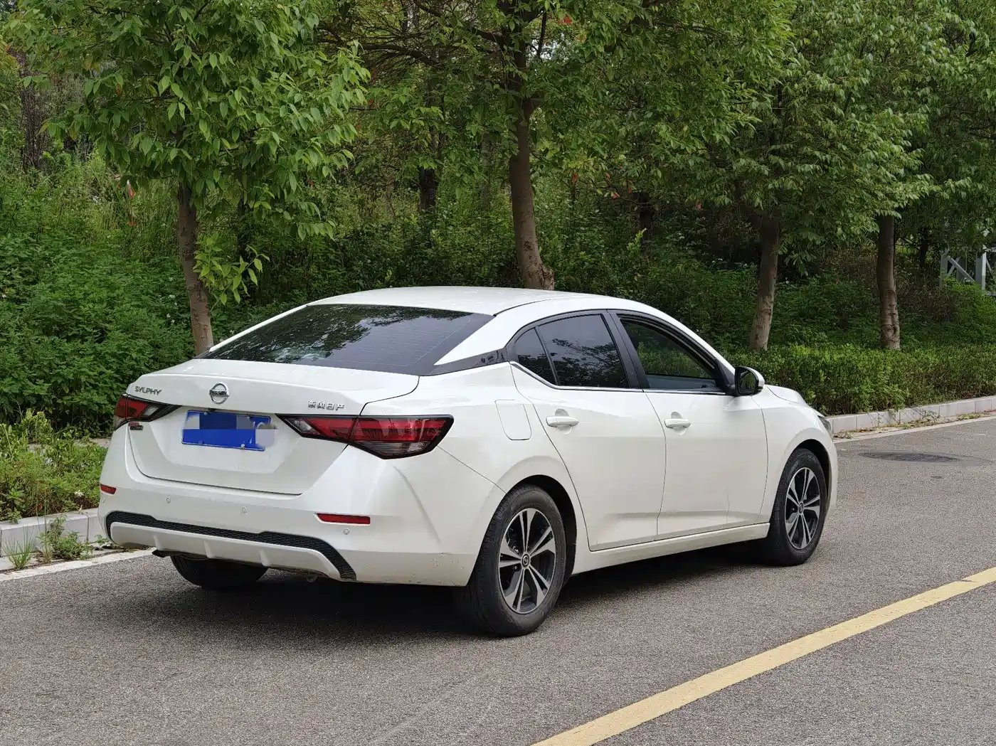 Nissan SYLPHY, миниатюра 7
