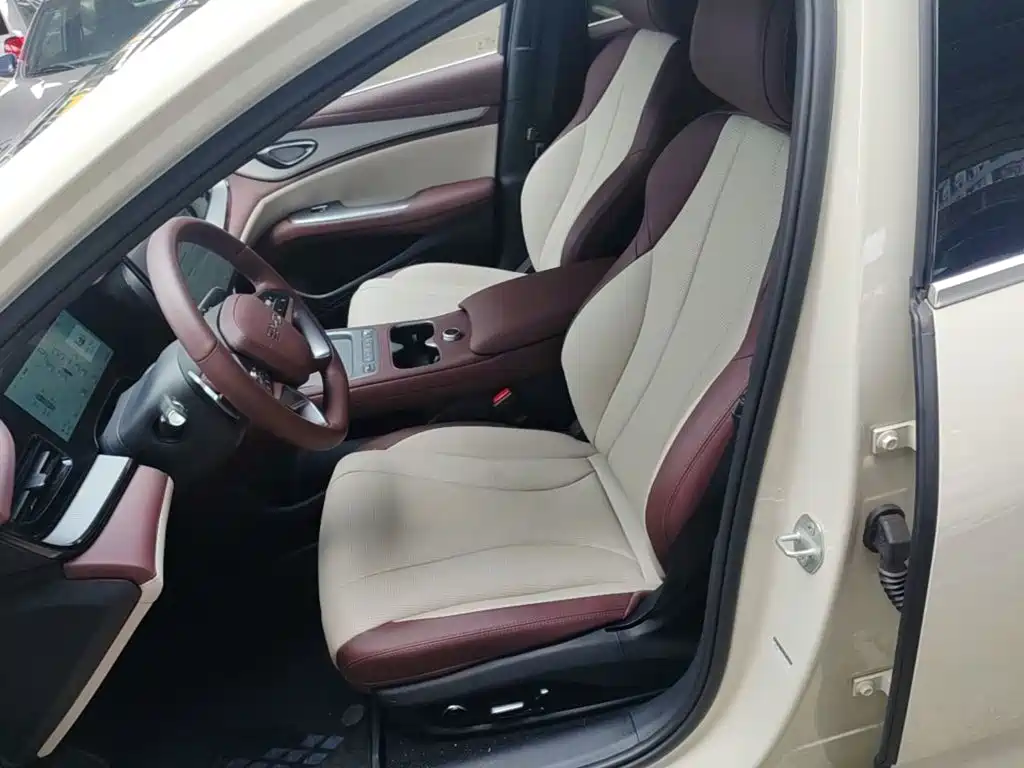 BYD Seal 07 DM-i 2025 2026 DM-i 1.5T 230km Flagship