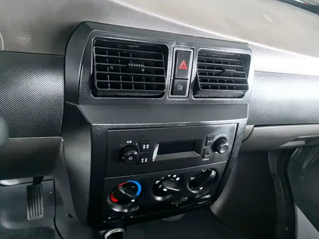 Photo 9 - Wuling Motors Wuling Rongguang Mini Truck