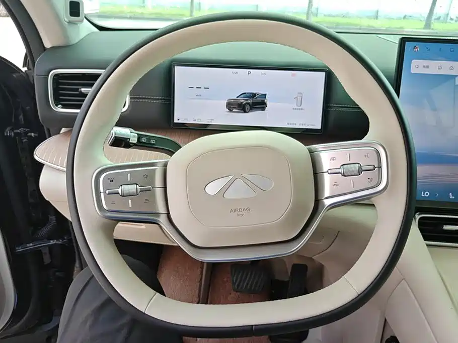 Chery Fengyun Fengyun T11 2026 2024 Base Model