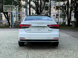 Фото 3 - Roewe i6 MAX EV