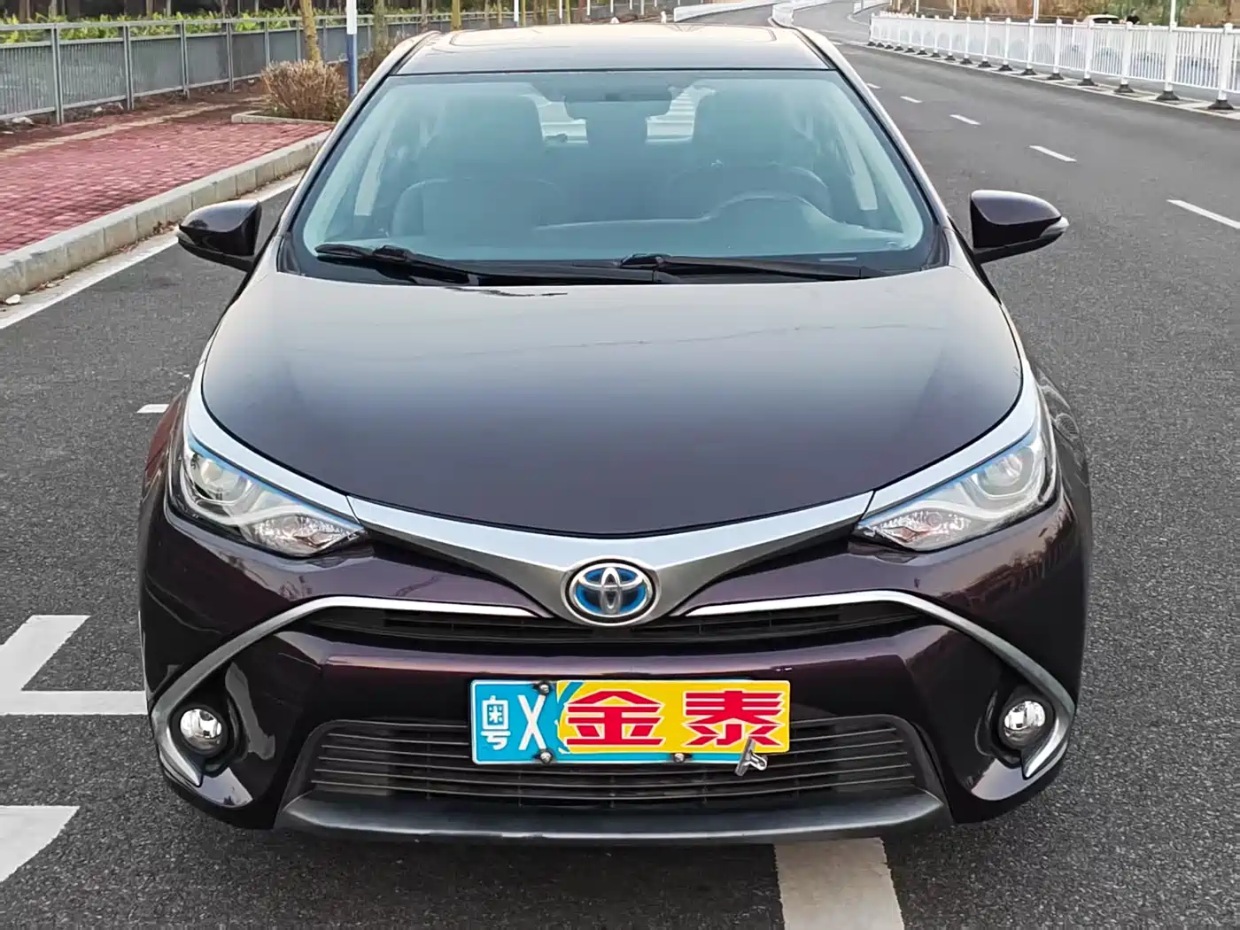 Toyota Levin 2016 Hybrid 1.8H GS E-CVT Elite Sunroof