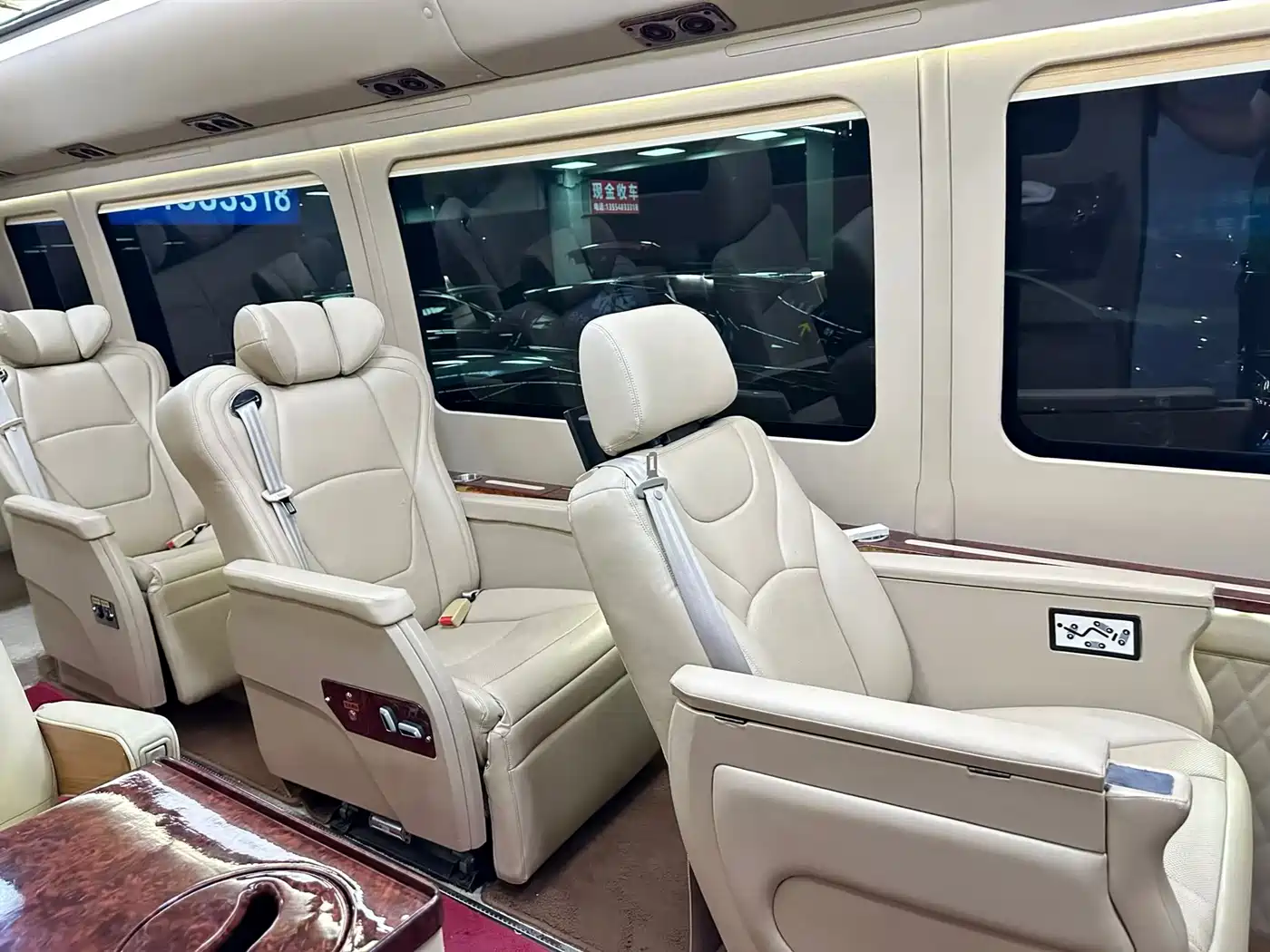 Toyota Coaster 2015 4.0L Premium Bus GRB53L-ZCMSK 20-seater Special Edition фото 6