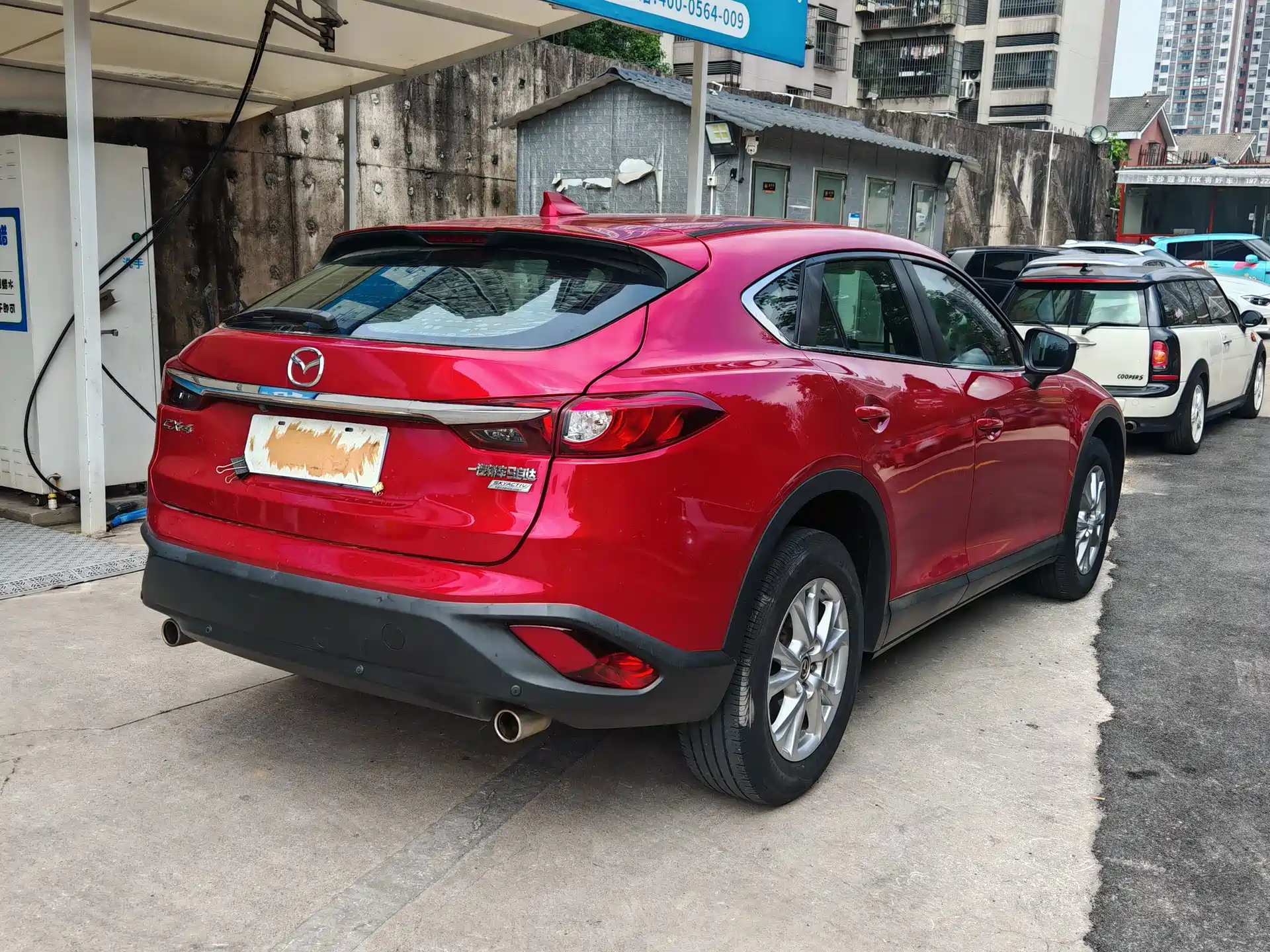 Photo 12 - Mazda CX-4