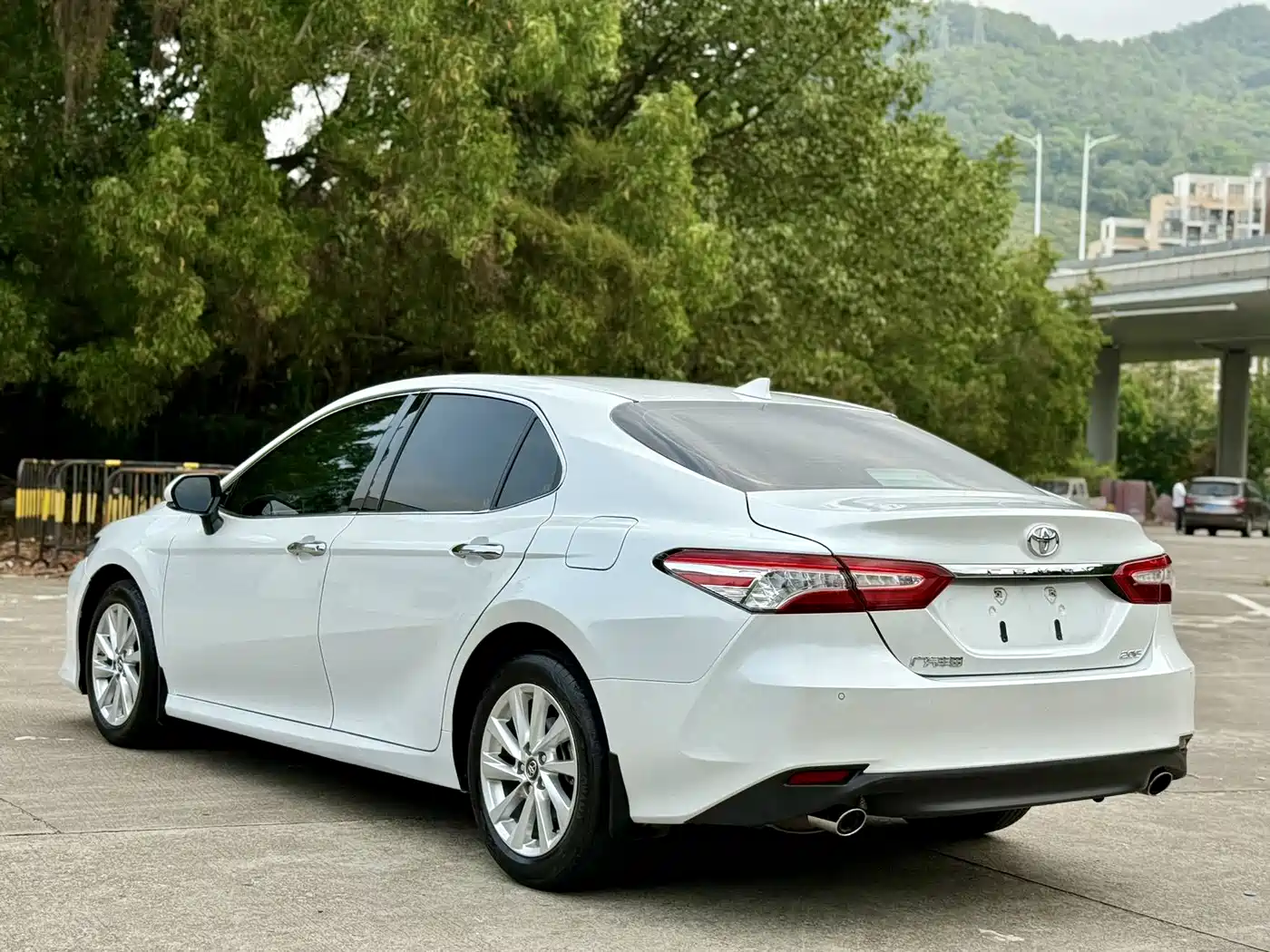 Toyota Camry 2021 2.0G Luxury Edition фото 4