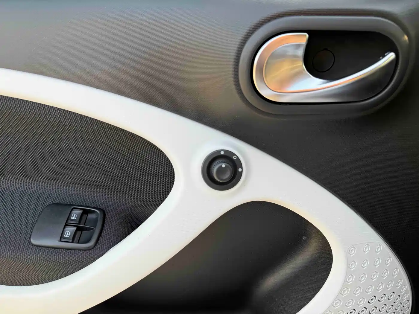 smart forfour 2018 2018 1.0L 52kW Passion Edition