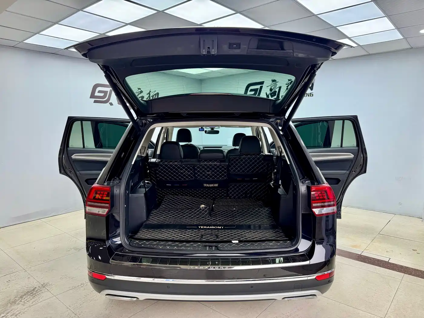 Volkswagen Teramont 2020 380TSI 4WD Luxury China V фото 24