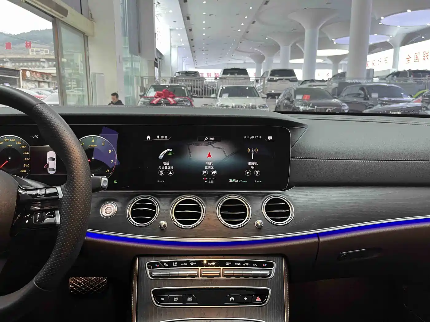 Mercedes-Benz E-Class 2023 E 300 L Fashion фото 13
