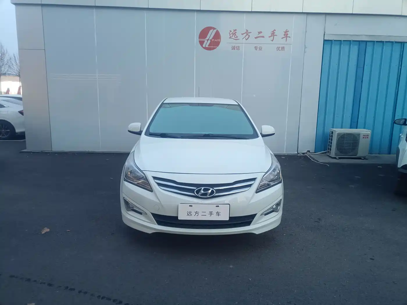 Hyundai Verna 2014 1.4L Manual Fashion GS фото 2