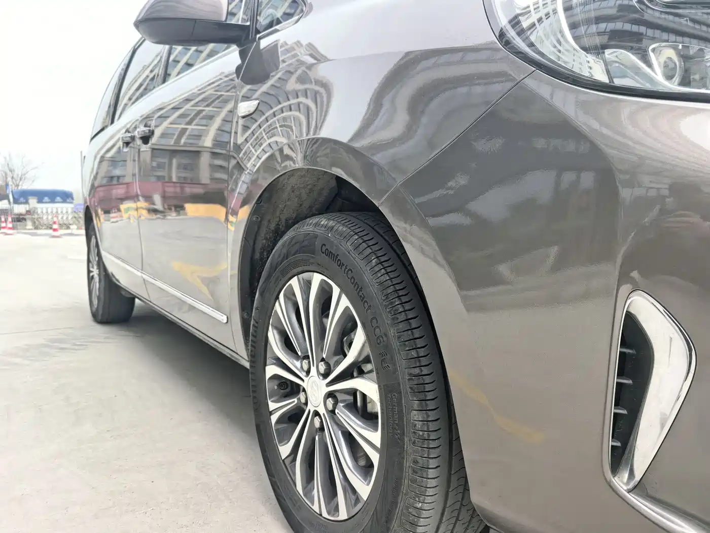 Buick GL8 2020 Model Land Business Class 652T Luxury фото 4