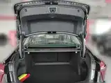 Фото 24 - Hongqi H5