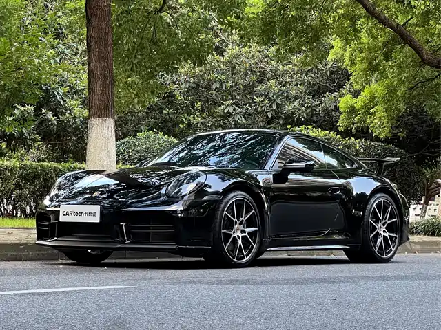 Porsche 911 2025 Carrera 3.0T — фото 1
