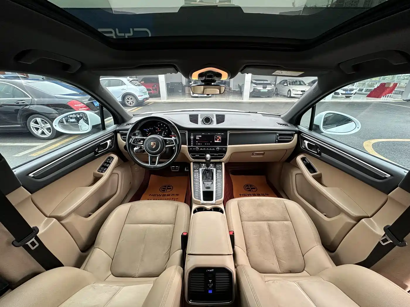 Porsche Macan 2018 Macan 2.0T фото 16