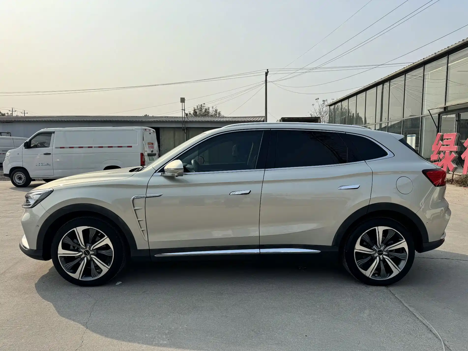 Фото 5 - Roewe MARVEL X