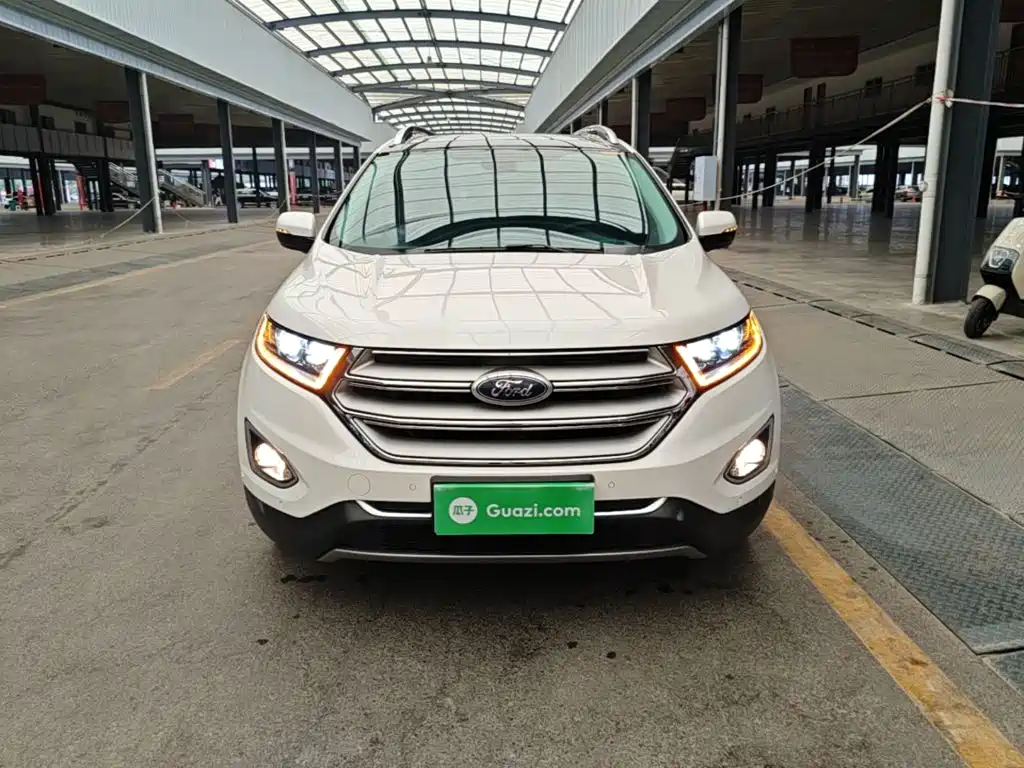 Фото 3 - Ford Edge