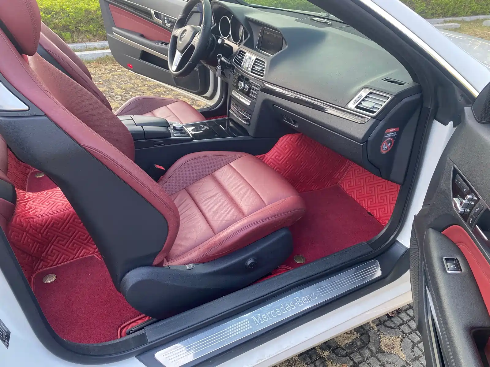 Фото 18 - Mercedes-Benz E-Class (Import)