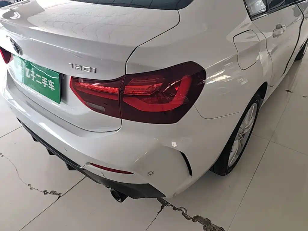 BMW 1 Series 2023 2023 120i M Sport Shadow Edition