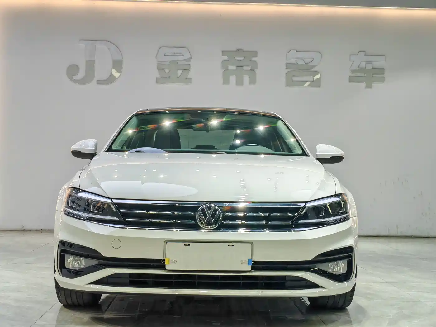 Volkswagen Lamando 2021 Facelift 280TSI DSG Comfort Edition фото 2