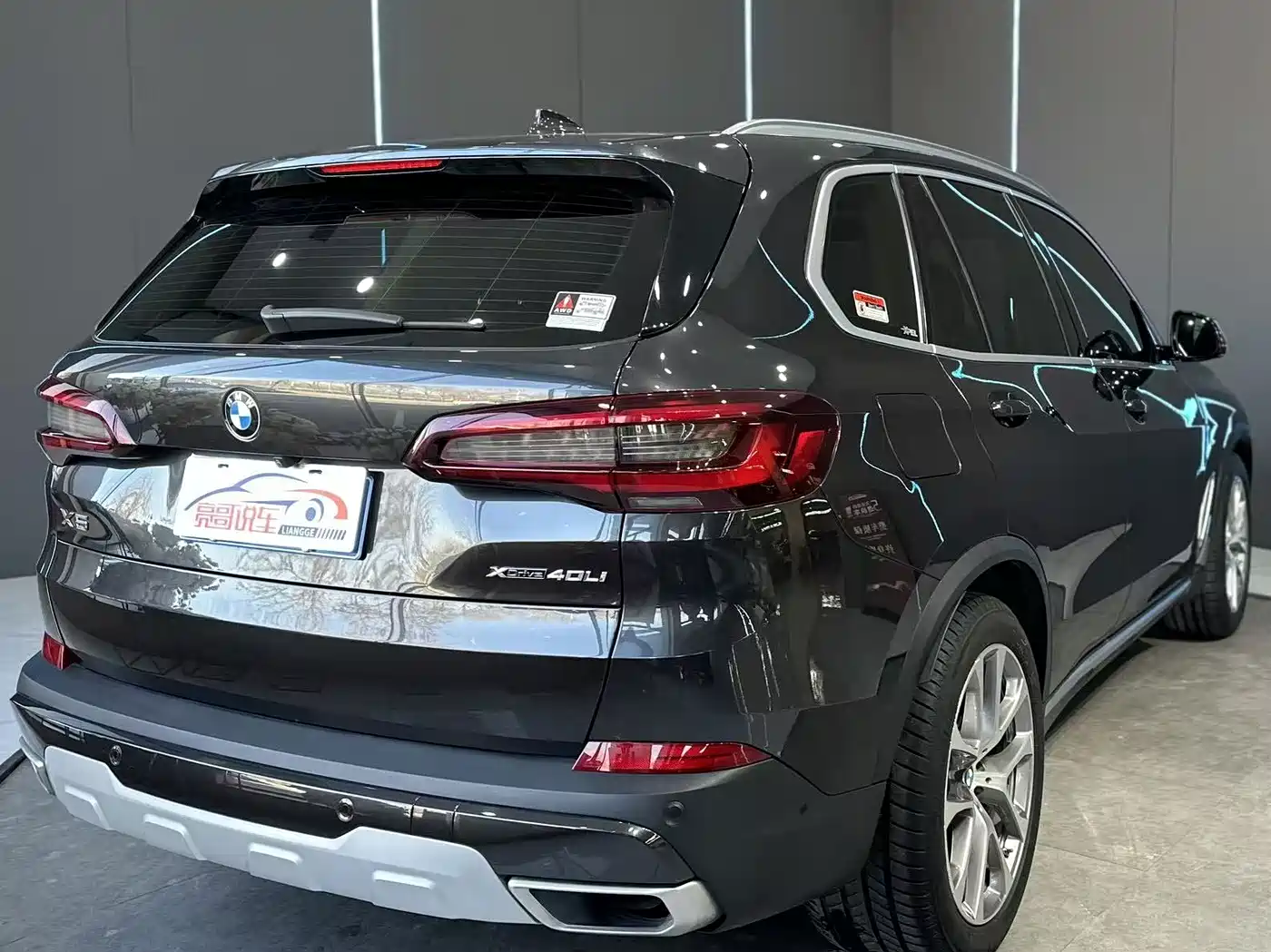 BMW X5 (Import) 2020 xDrive30i X Design Package фото 6