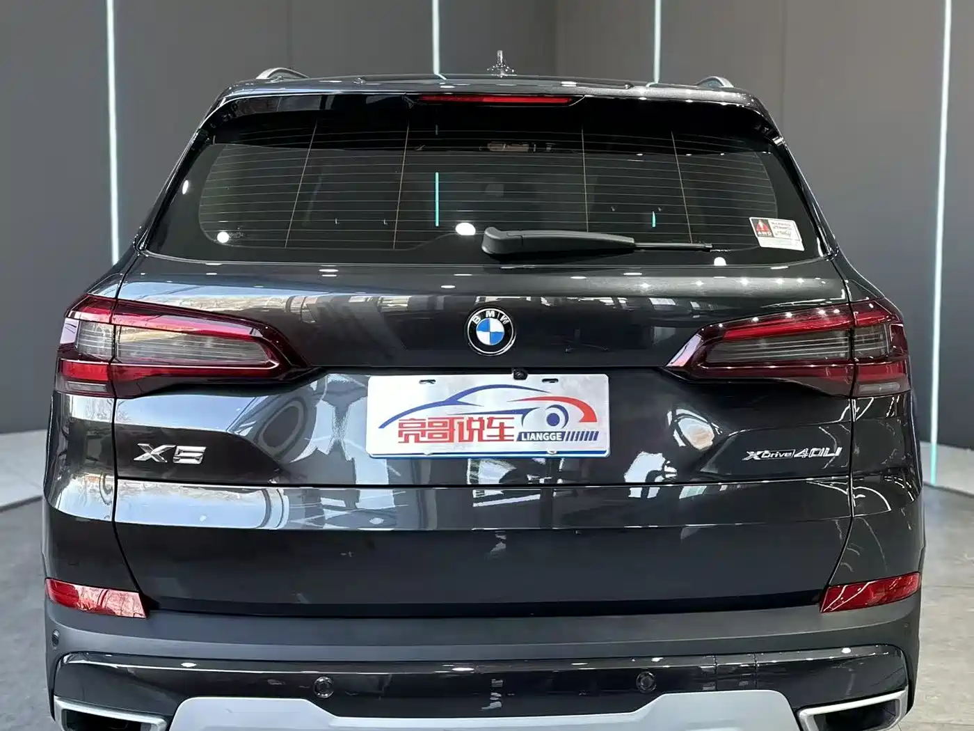 BMW X5 (Import) 2020 xDrive30i X Design Package фото 7
