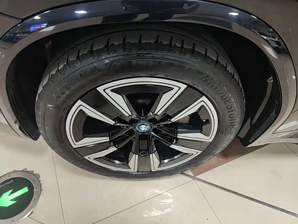 BMW iX3 2024 2024 Leading Edition