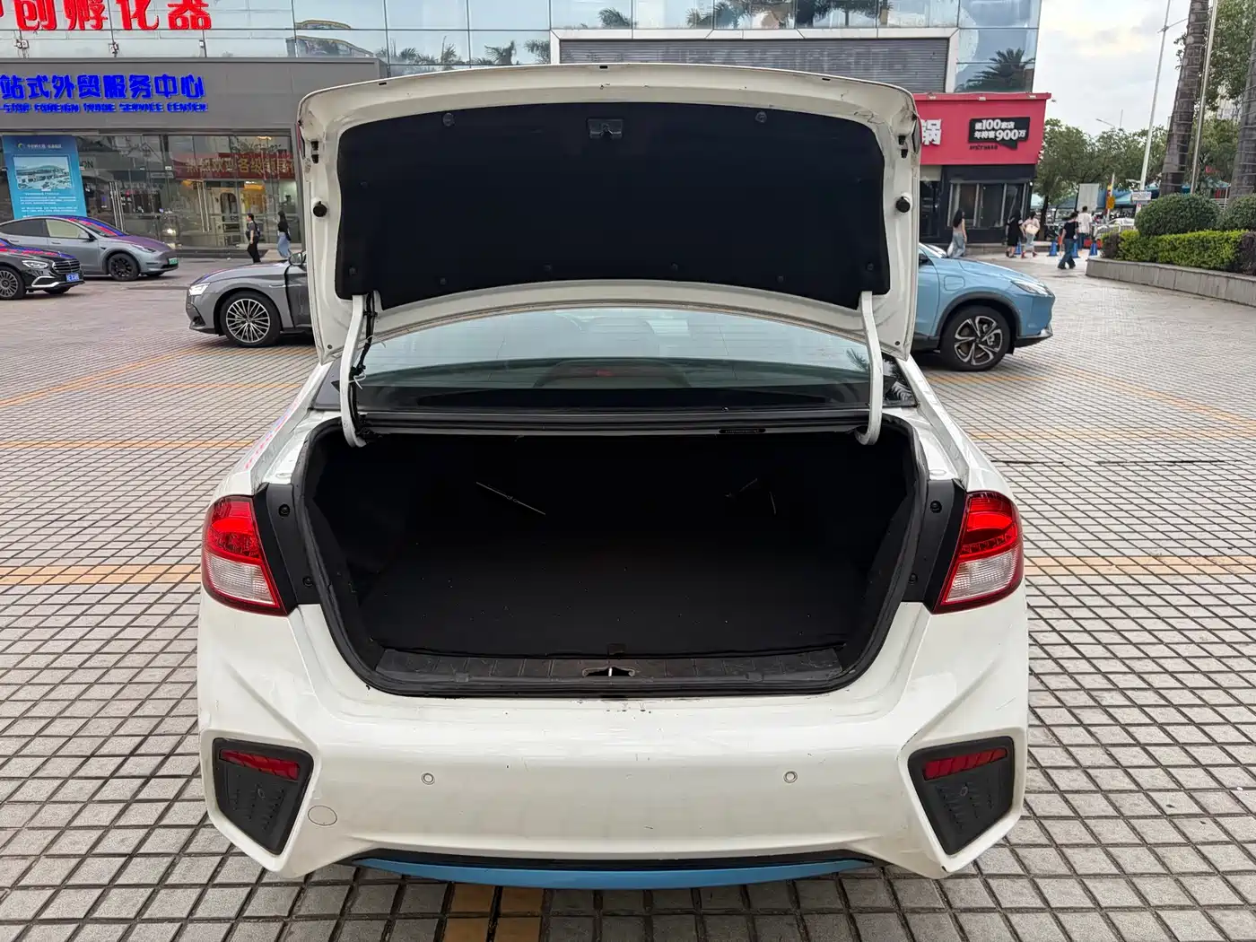 JAC Motors JAC iEVA50 2019 2019 Luxury Smart Edition