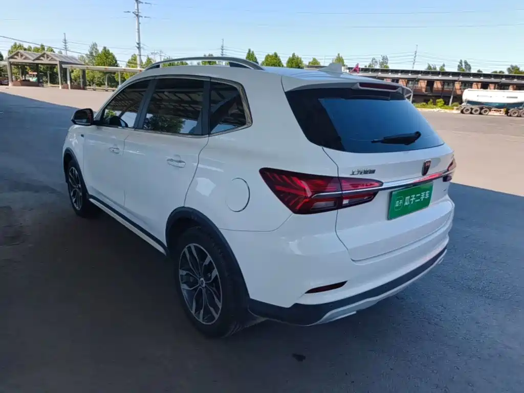Фото 5 - Roewe RX5